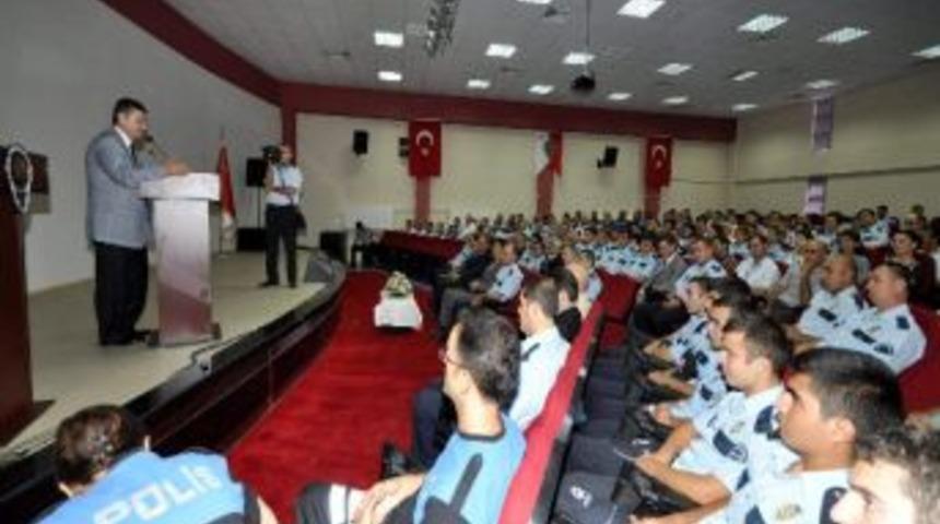 Emniyet M&uuml;d&uuml;rl&uuml;ğ&uuml;nde Veda T&ouml;reni