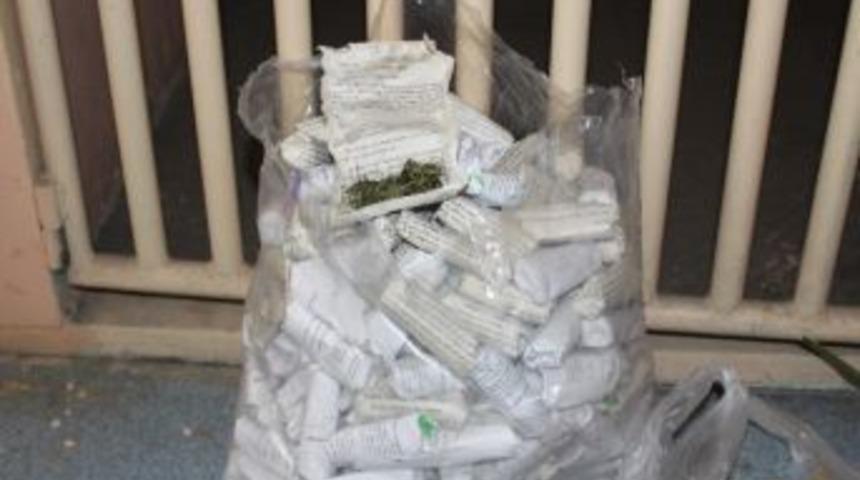 Kars&rsquo;ta Polis Uyuturucu Tacirlerine G&ouml;z A&ccedil;tırmıyor