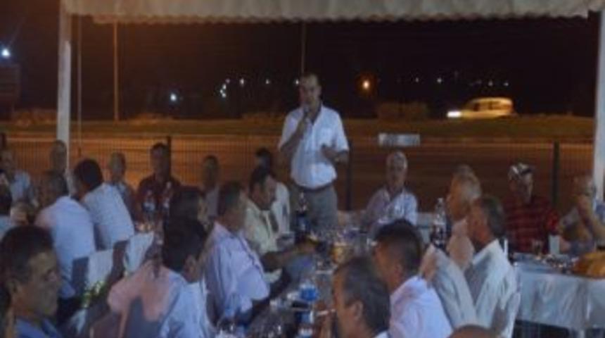 Milletvekili K&ouml;pr&uuml;l&uuml;, Muhtarla İftarda Bir Araya Geldi