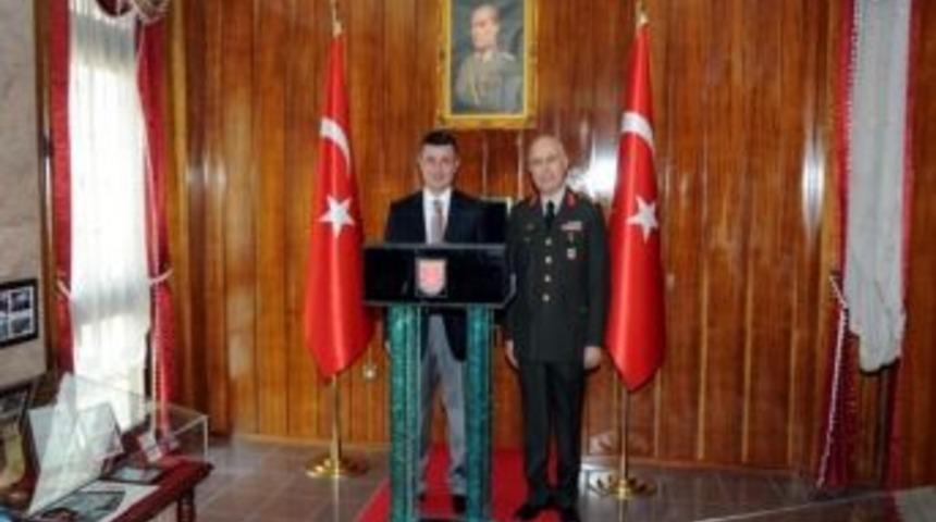 Vali Arslan Veda Ziyaretlerine Devam Ediyor