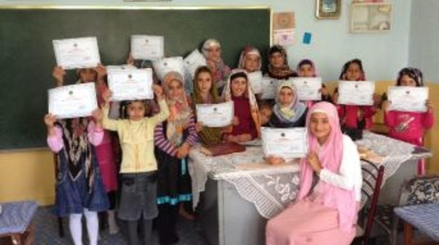 Sarıkamış&rsquo;ta Yaz Ku&rsquo;an Kursları Sona Erdi