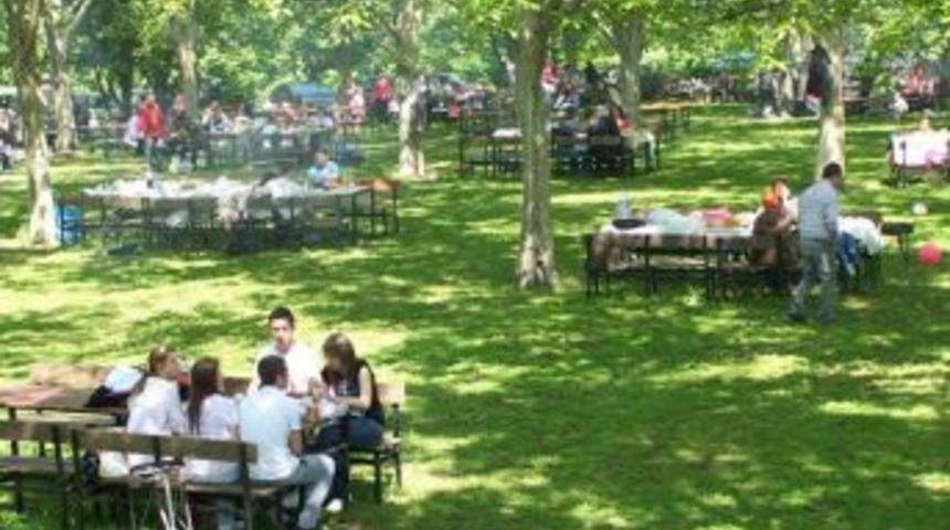 Mesire Yerleri Stresten Uzak Bayram Ge&ccedil;irmek Isteyenleri Bekliyor