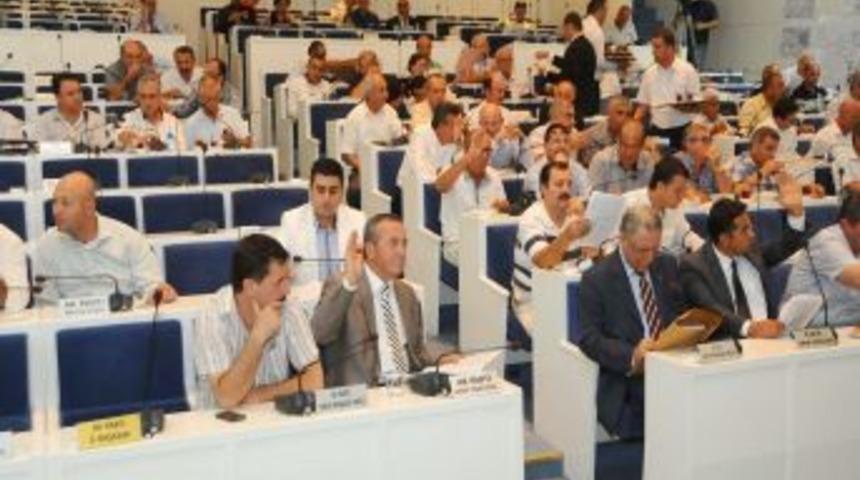 İzmir B&uuml;y&uuml;kşehir Otopark &Uuml;cretlerinde Indirim Yaptı