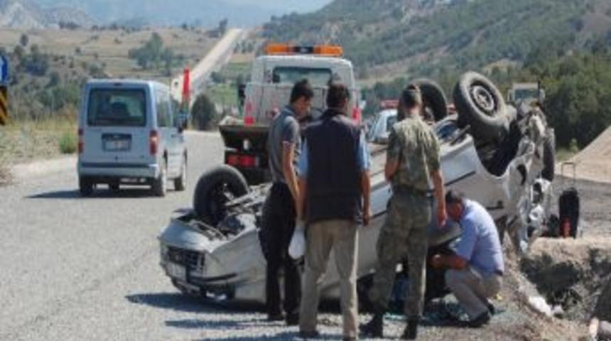 Otomobil Takla Attı: 5 Yaralı