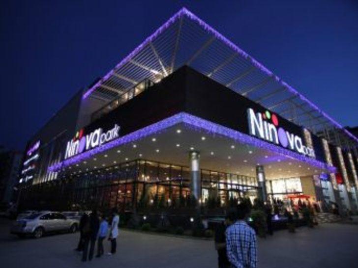 Diyarbakır’ın En Büyük Alışveriş Merkezi Olan Ninova Park'ta Bayram Telaşı Başladı