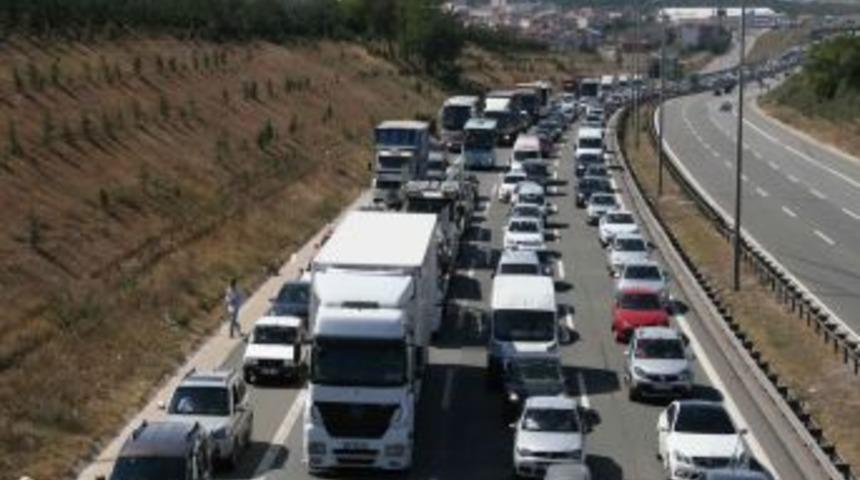 Narlı Feribot İşletmeciliği AŞ Genel M&uuml;d&uuml;r&uuml; B&uuml;lent Şafak: Kuyruklar Sona Erecek