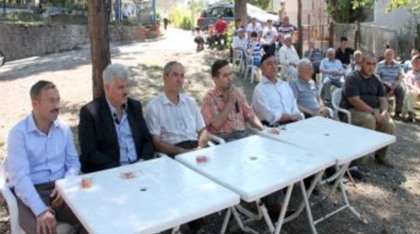 G&uuml;l&uuml;&ccedil;&rsquo;te Arife G&uuml;n&uuml; Mevlit Okutuldu