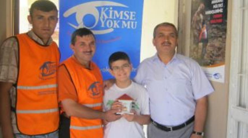 Kumbarasından Çıkan 231 Lirayı Arakanlı Çocuklara Gönderdi