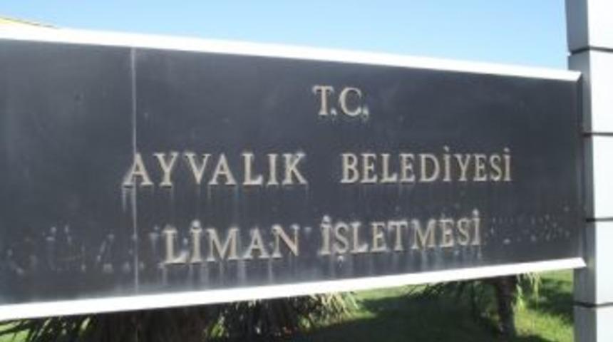 Bayramda T&uuml;rkler Yunan Adalarına Akın Etti