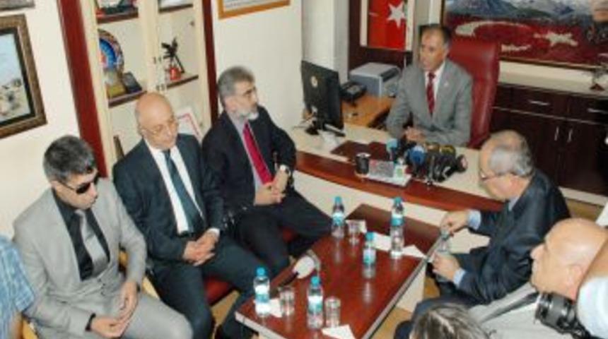 Bakan Yıldız: BDP&rsquo;lilerin Kendilerini Savunacak Bir Durumları Kalmadı