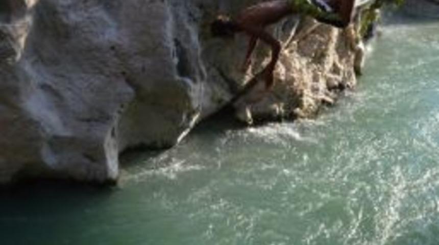 &Ouml;l&uuml;m&uuml;ne Atlayış