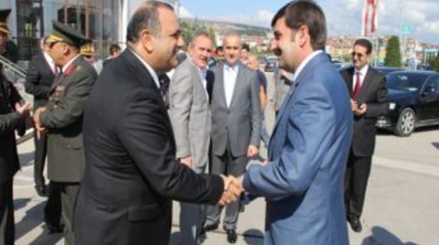 Sakarya Valiliği Resmi Bayramlaşma T&ouml;reni Ger&ccedil;ekleşti