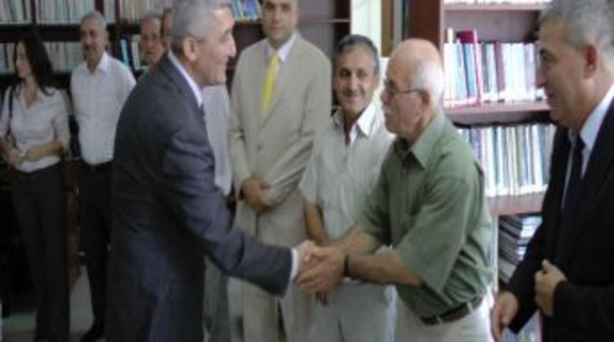 Ak&ccedil;akoca'da Bayramlaşma