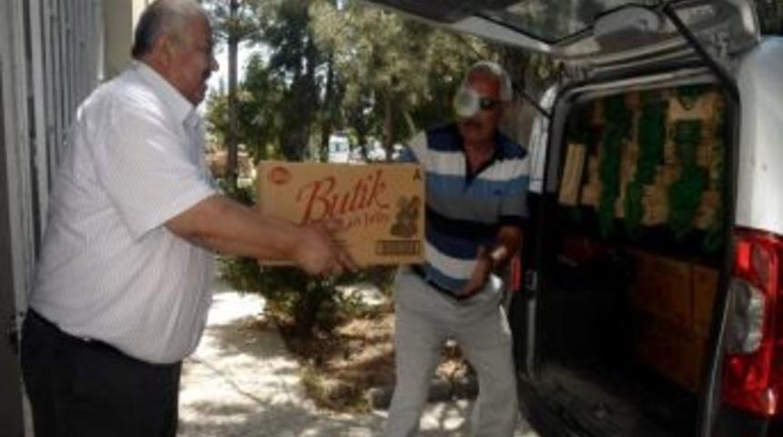 Tepebaşı Belediyesi Ramazan Bayramında K&ouml;yleri Unutmadı