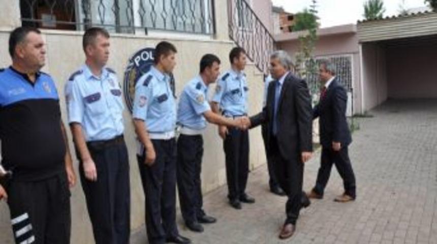 Hastalara Ve Kolluk Kuvvetlerine Moral