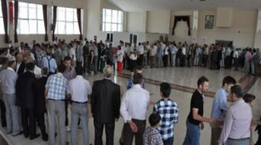 Başiskele İl&ccedil;e Bayramlaşması Bayramın Birince G&uuml;n&uuml; Yapıldı