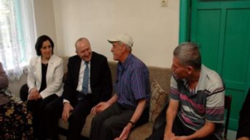 Eskişehir Valisi Kadir Ko&ccedil;demir Gazi Mustafa Aydoğdu'yu Ziyaret Etti