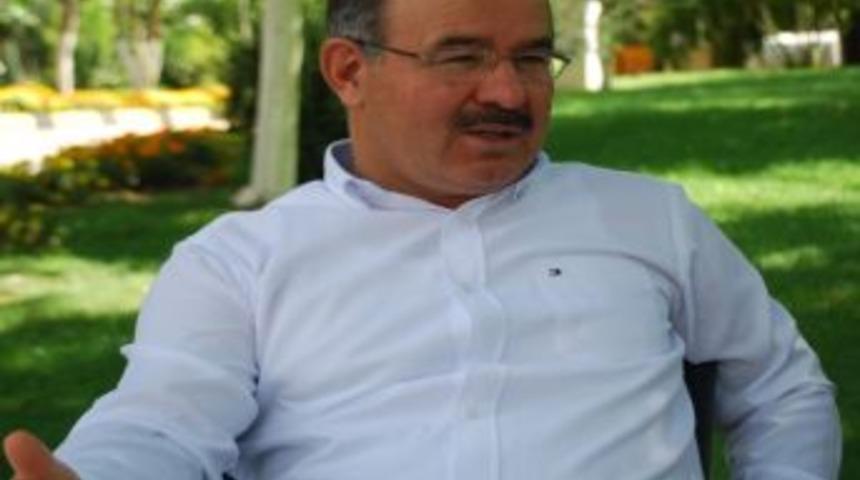 Ak Parti Genel Başkan Yardımcısı Ve Parti S&ouml;zc&uuml;s&uuml; H&uuml;seyin &Ccedil;elik: