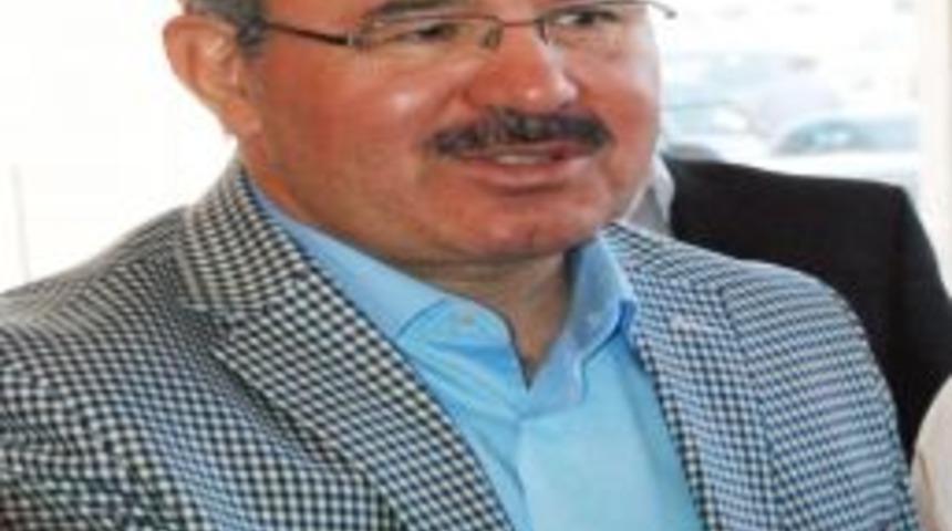 &Ccedil;elik: İ&ccedil;işleri Bakanı&rsquo;na Yapılan &Ccedil;irkin Bir Tezgah
