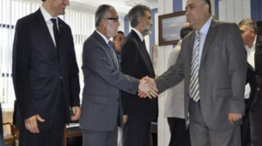 Geleneksel Belediye Bayramlaşma Merasimi Kocasinan Belediyesinde Yapıldı