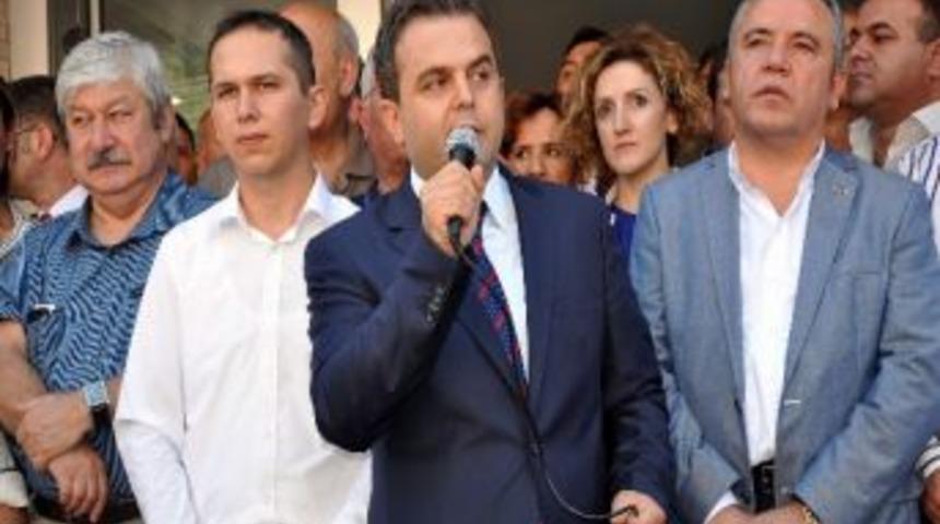 Chp Antalya İl Başkanlığı&rsquo;nda Bayramlaşma