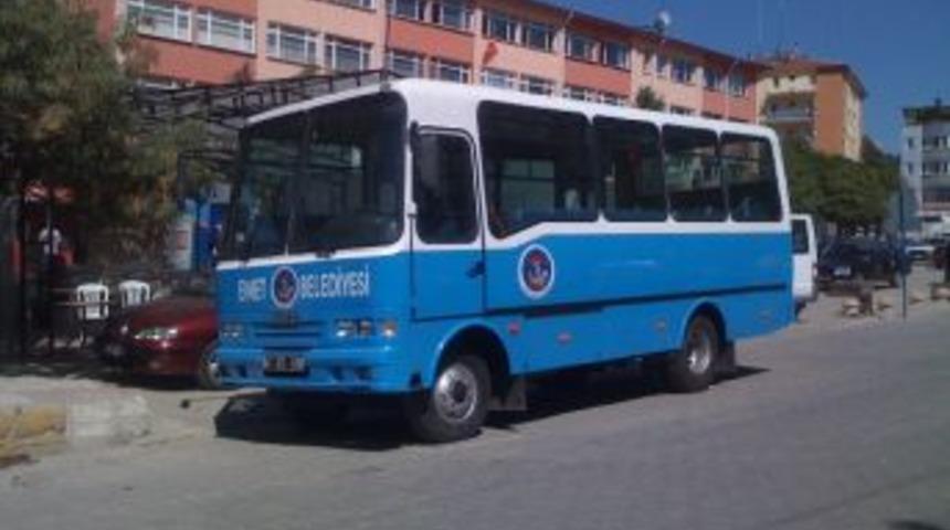 Beykoz Belediyesi'nden Emet'e Otob&uuml;s Yardımı