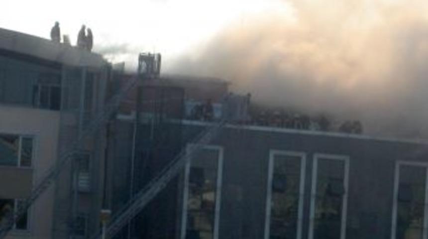 İplik Fabrikası Sabaha Kadar Yandı