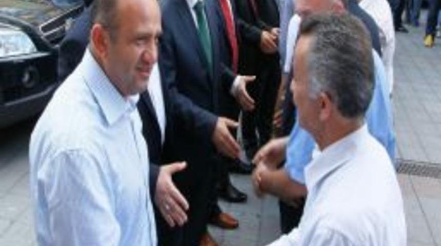 Ak Parti Gebze'de Yoğun Katılımlı Bayramlaşma