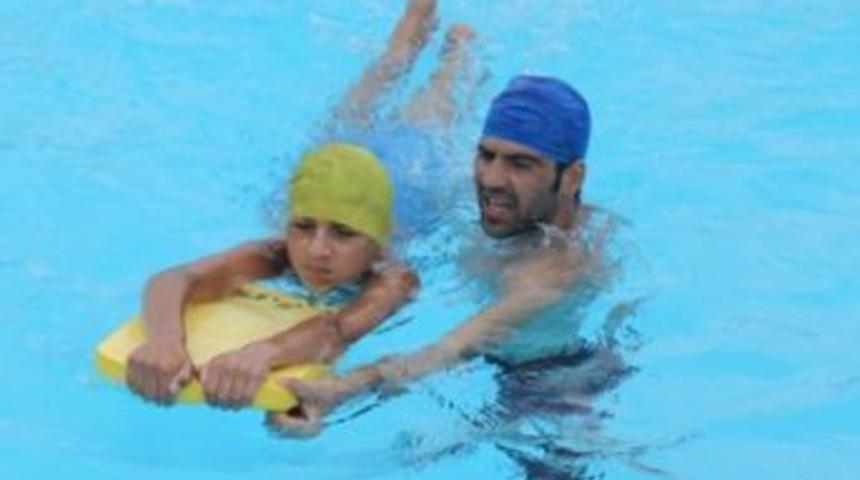 Kışın okula yazın spora