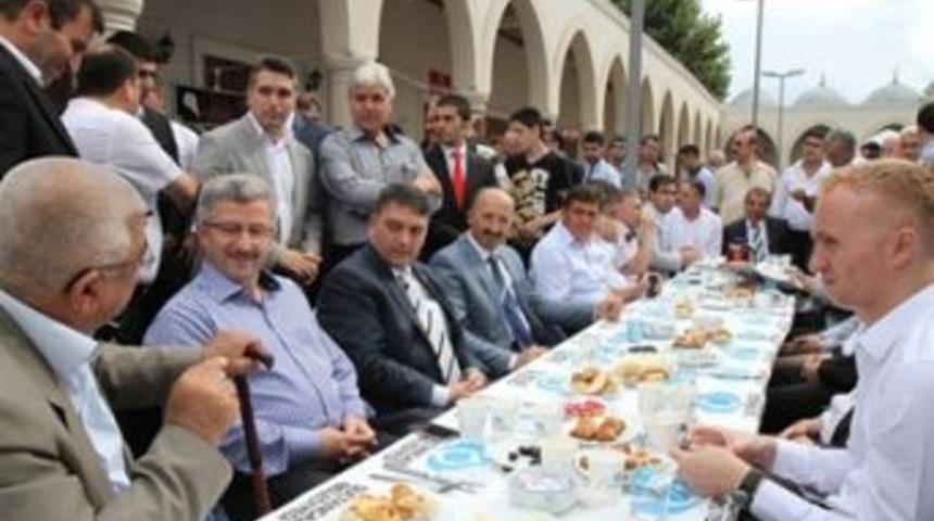 Arasta&rsquo;da  Bayram sevinci