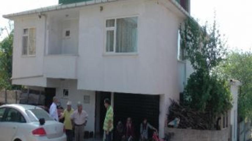 Ak&ccedil;akoca'da Kaybolan Kadın Evine Geri D&ouml;nd&uuml;