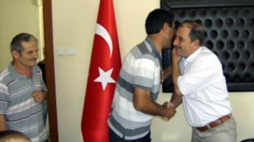 Kadık&ouml;y&rsquo;de Bayramlaşma Coşkusu