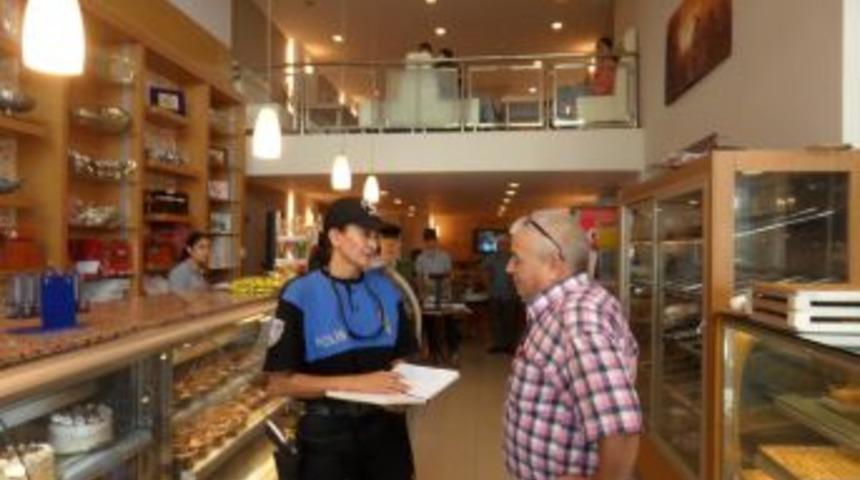 Toplum Destekli Polis bayramda esnafı uyardı