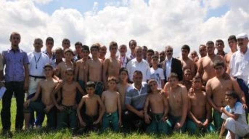 9. Ahullu Yağlı G&uuml;reşleri