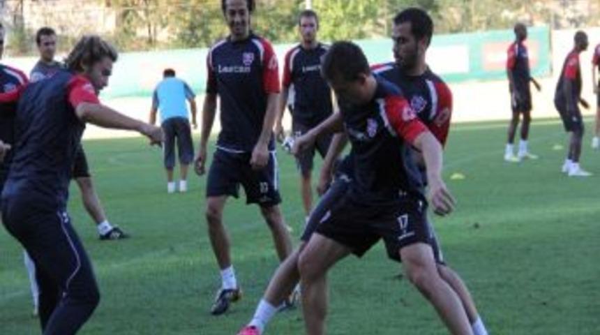 Karab&uuml;kspor&rsquo;da Kasımpaşa Ma&ccedil;ı Hazırlıkları S&uuml;r&uuml;yor