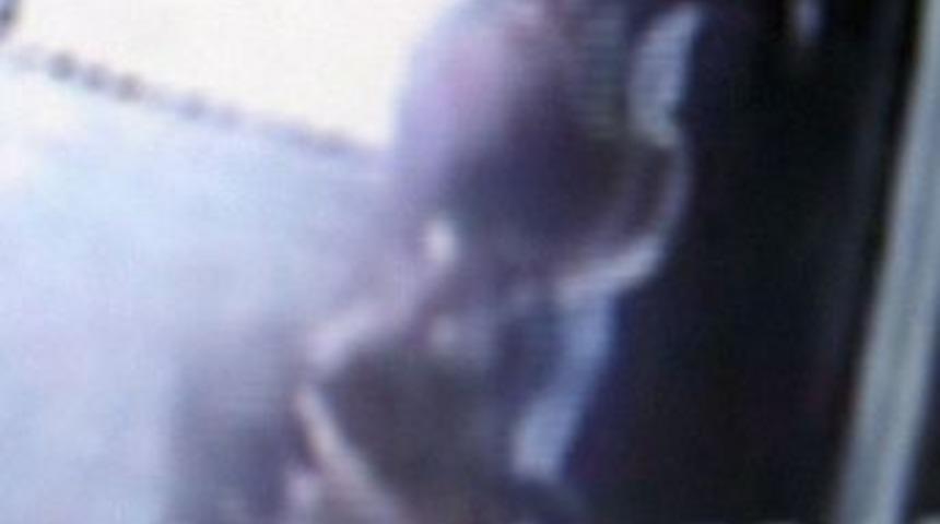 Cüzdan Hırsızlığı Güvenlik Kamerasında