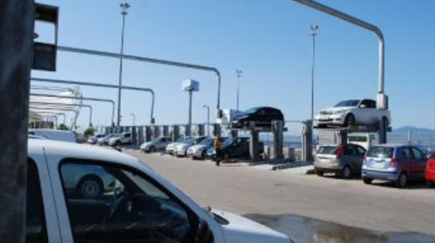 İdo İskelesindeki Mekanik Otoparklar Hizmete Girdi