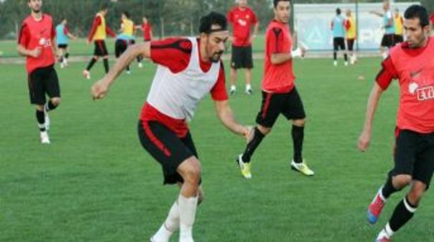 Eskişehirspor Y&ouml;netimi: Mustafa Denizli Ile G&ouml;r&uuml;şm&uuml;yoruz