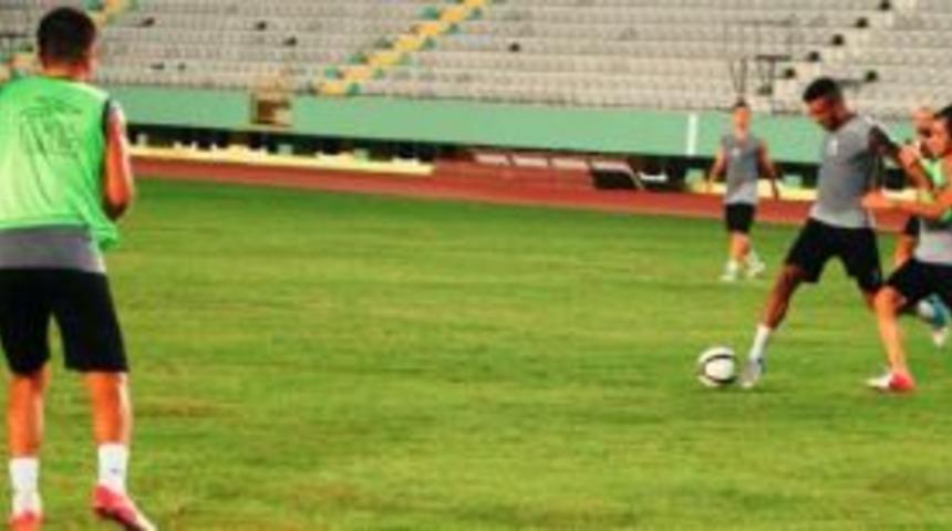 Ceylanlar sekmeye hazırlanıyor