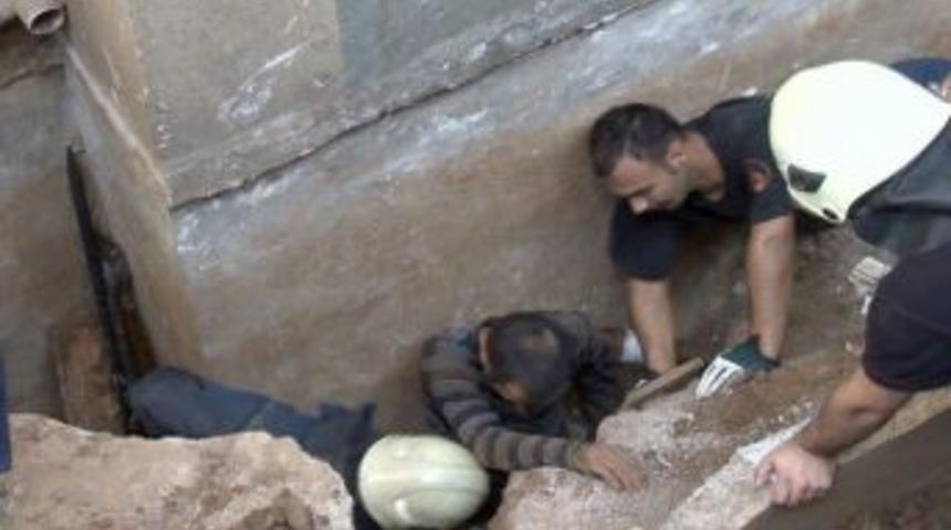Drenaj Çalışması Yapan Işçi Göçük Altında Kaldı