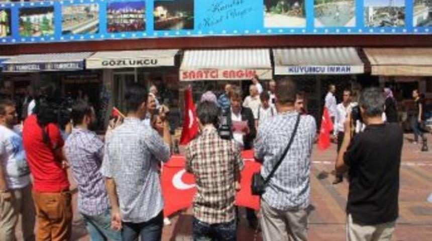 15 Kişi Ter&ouml;re Tepki G&ouml;sterdi