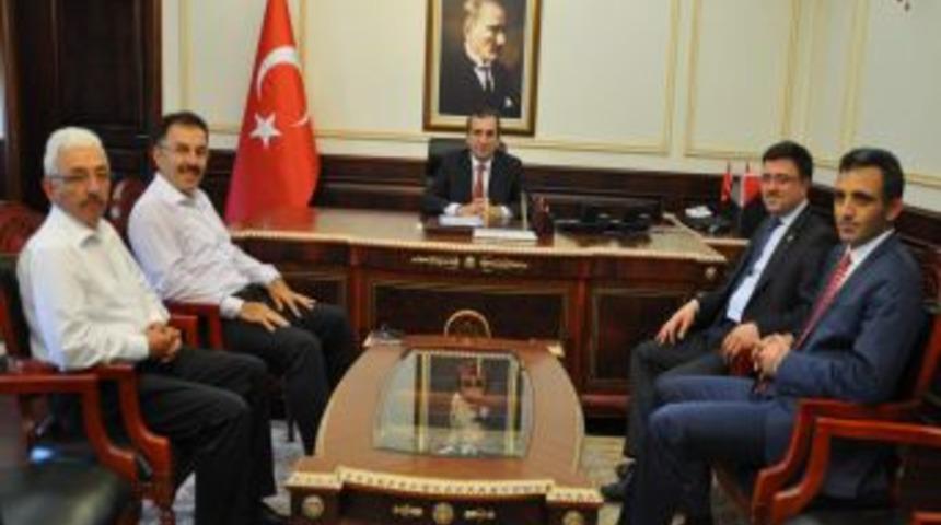 AK Partili Vekillerden Vali Yazıcı’ya Hoş Geldin Ziyareti
