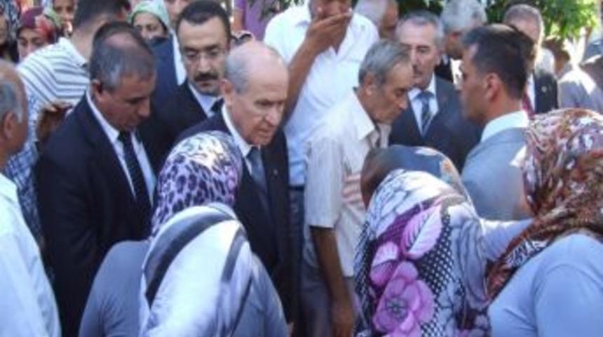 Mhp Genel Başkanı Bah&ccedil;eli Şehit Ailesini Ziyaret Etti