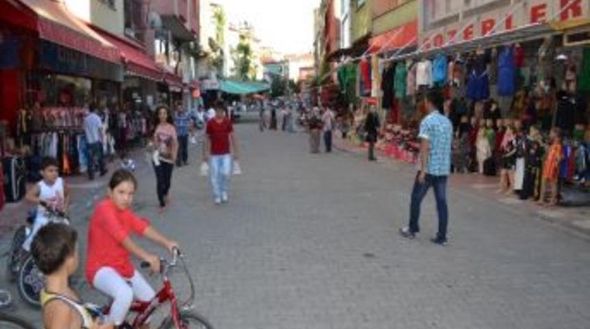 Alaplı&rsquo;da Gen&ccedil;lik Bayramına Fındık Engeli