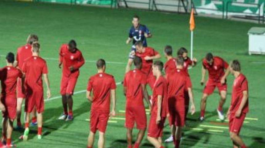 Twente Atat&uuml;rk Stadı&rsquo;nda &Ccedil;alıştı