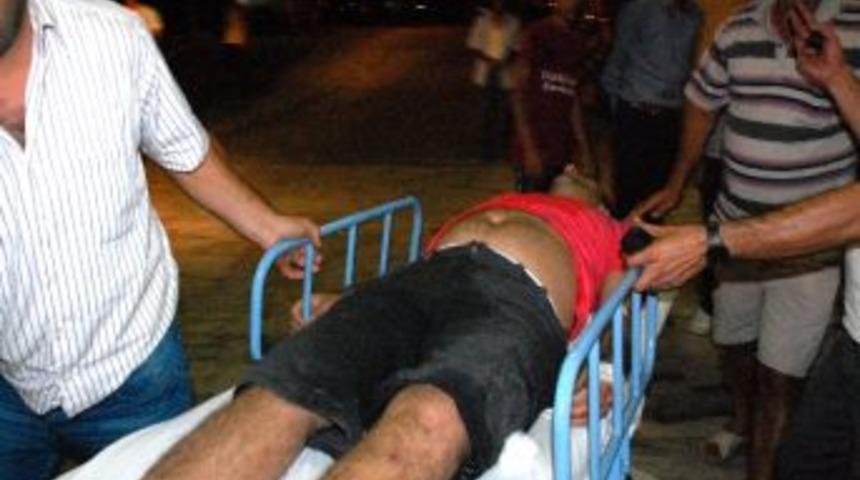 Didim- Akb&uuml;k Yolunda Kaza: 5 Yaralı