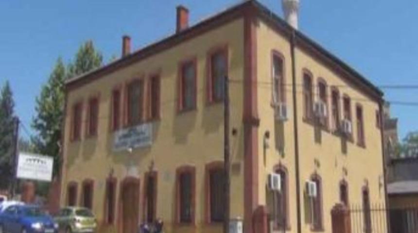 &Uuml;sk&uuml;p'teki Osmanlı Vilayet Binasını Bursa B&uuml;y&uuml;kşehir Belediyesi Restore Ettiriyor