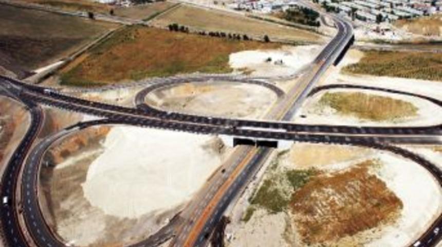 B&uuml;y&uuml;kşehir&rsquo;den Trafiği Rahatlatan A&ccedil;ılışlar