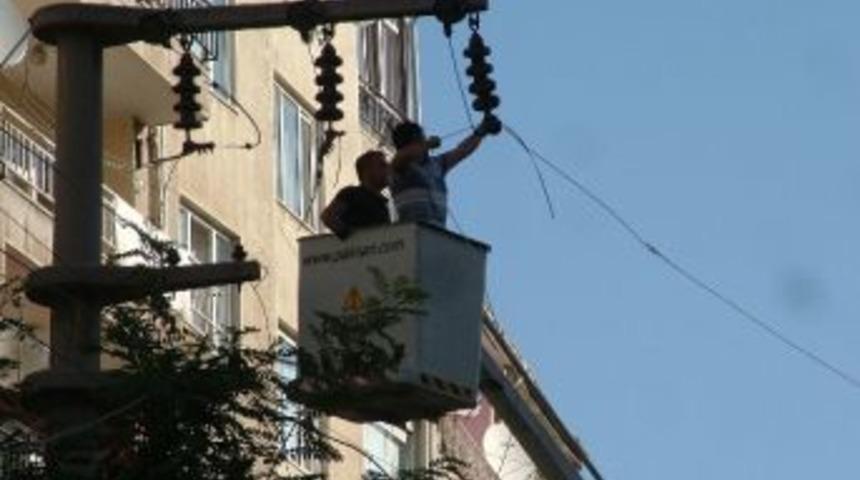 Kopan Tel Mahalleyi Elektriksiz Bıraktı