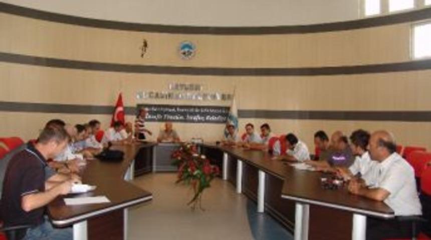 Kocasinan, Beyazşehir Ve Yenişehir Salon İhalesini Yaptı